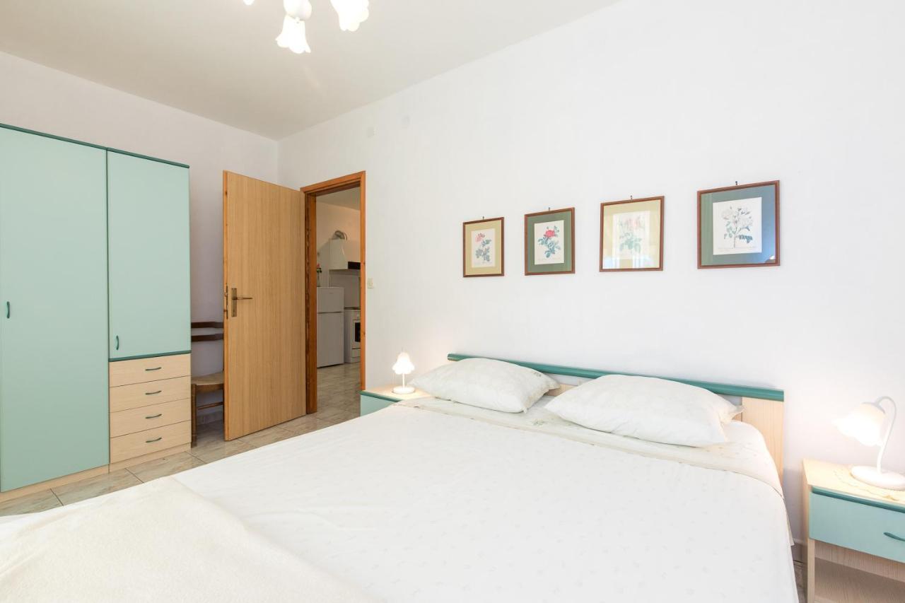 Apartmani Anita Пунат Экстерьер фото