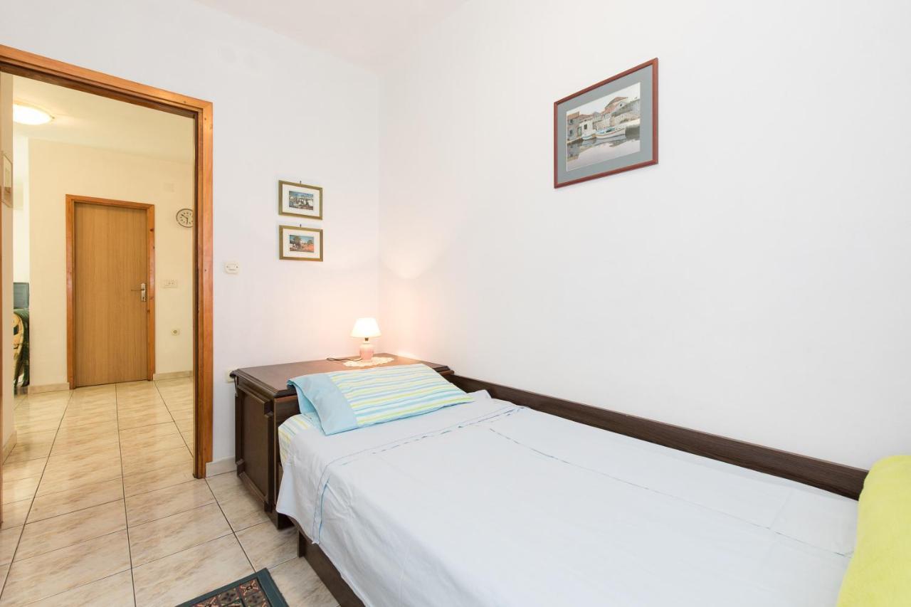Apartmani Anita Пунат Экстерьер фото
