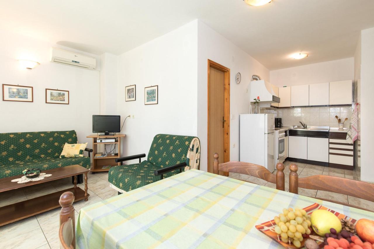 Apartmani Anita Пунат Экстерьер фото